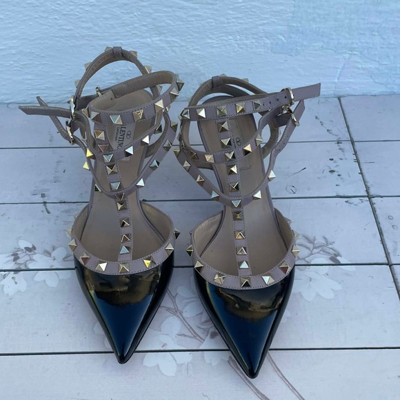 Valentino Two-Tone Rockstud T-Strap Pumps in Beige and Black
